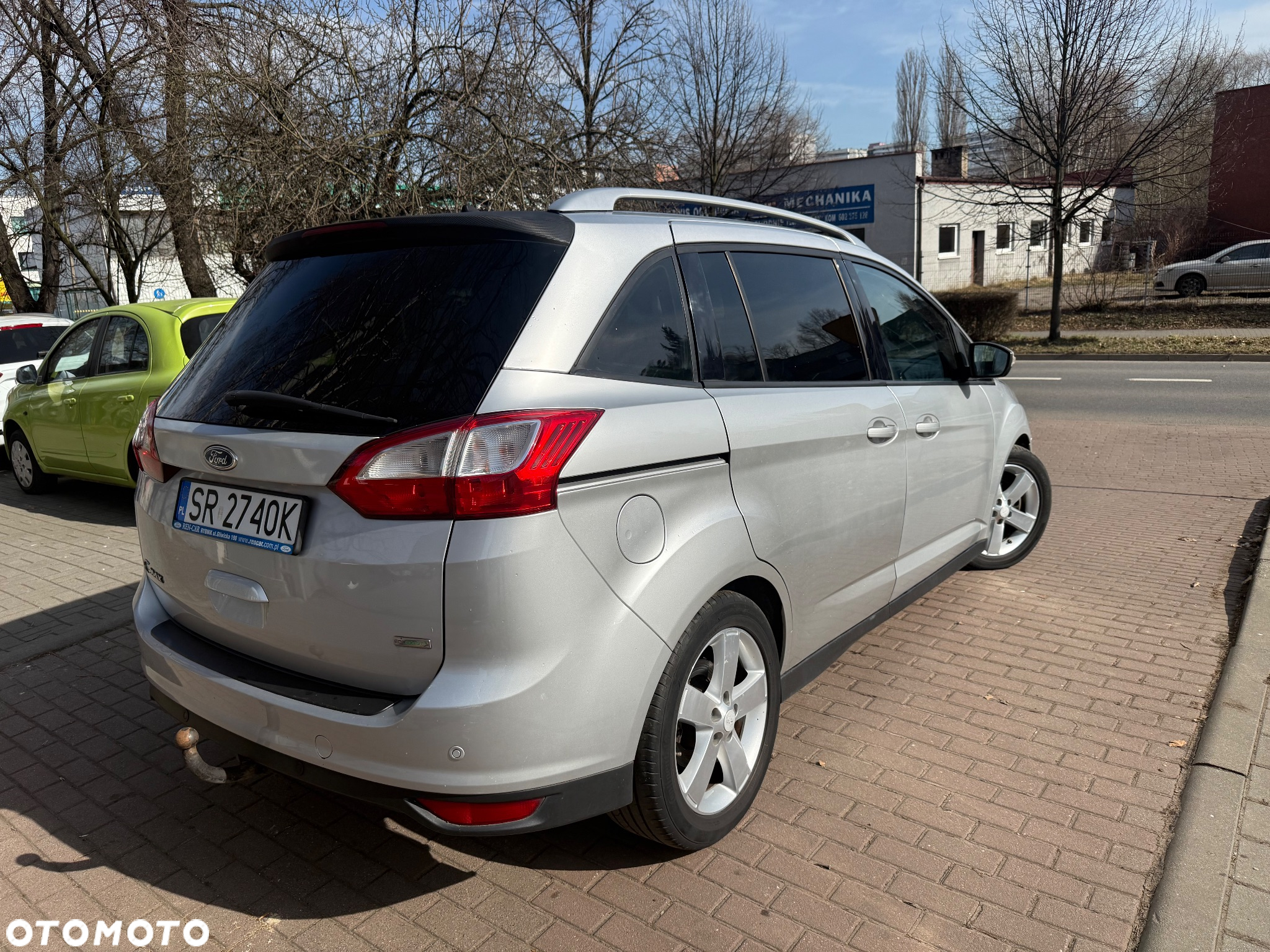Ford Grand C-MAX - 4