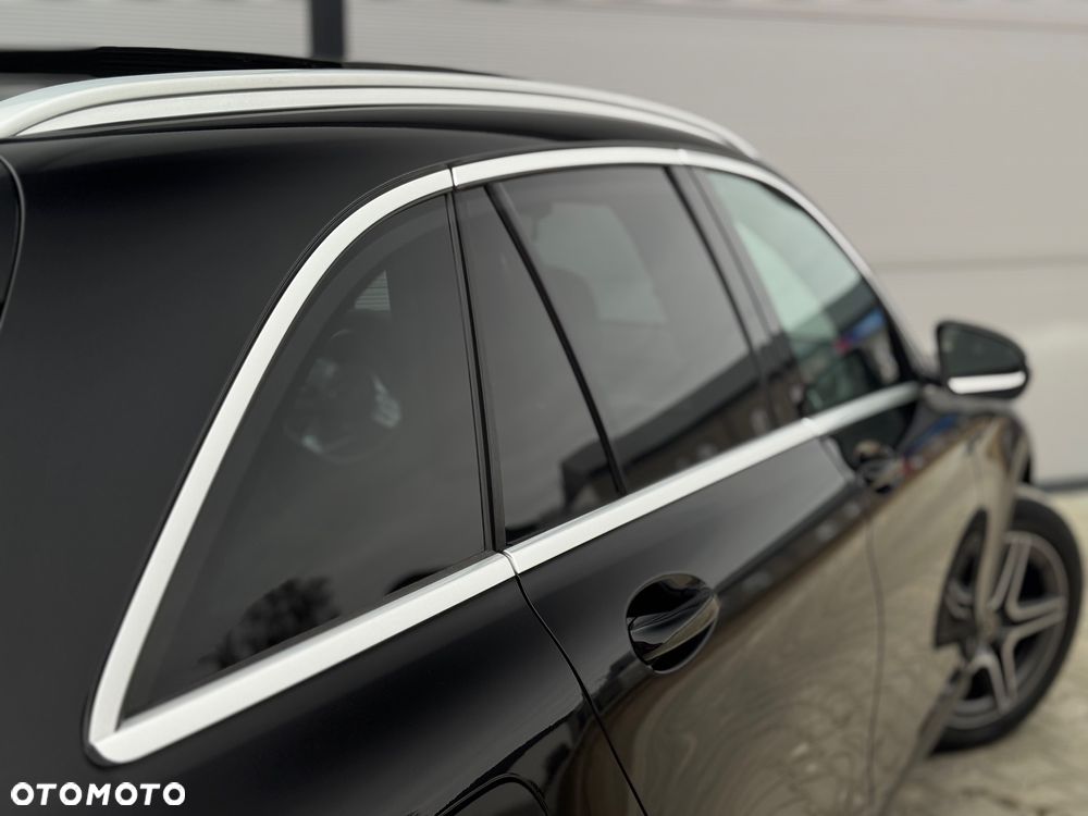 Mercedes-Benz GLC 220 d 4Matic 9G-TRONIC AMG Line - 26