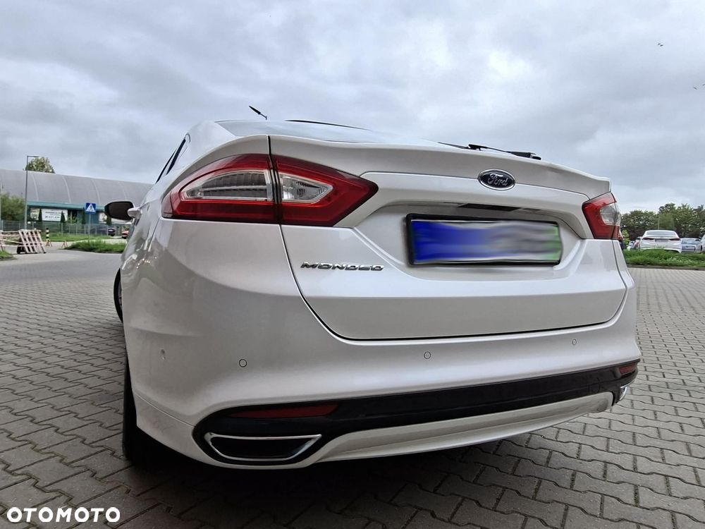 Ford Mondeo 2.0 TDCi STart-Stopp PowerShift-Aut Titanium - 24
