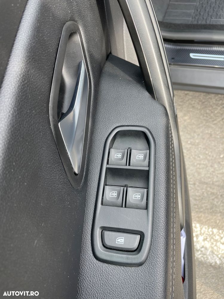 Dacia Duster 1.5 Blue dCi 4WD Prestige jante 17" - 13