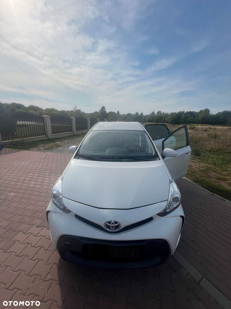 Toyota Prius+ - 14