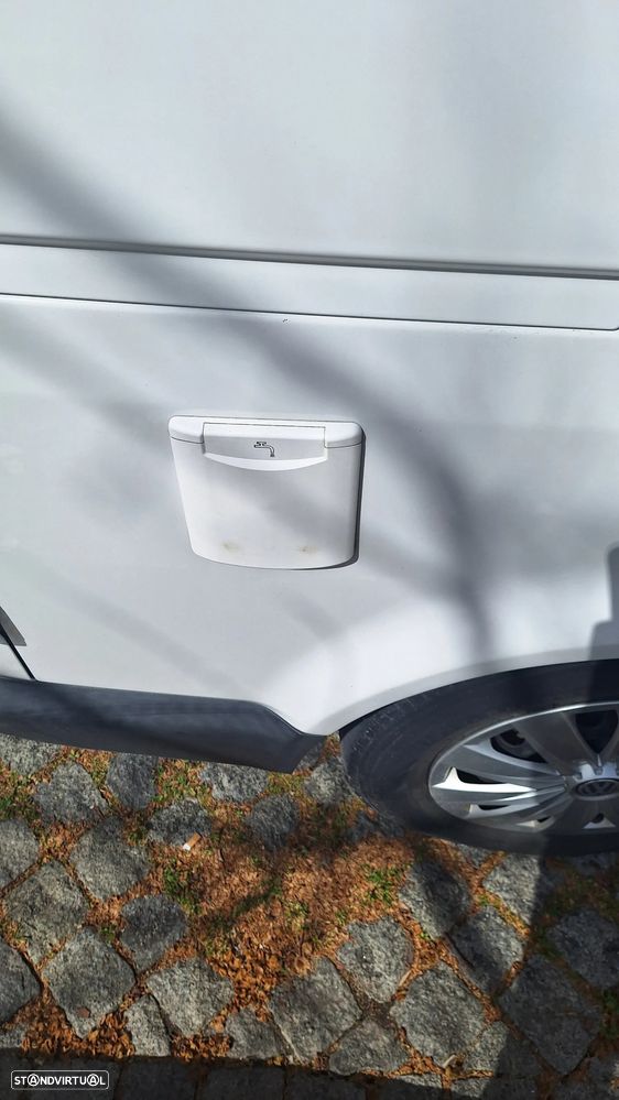 VW Transporter 2.0 TDI BM Extra AC - 29