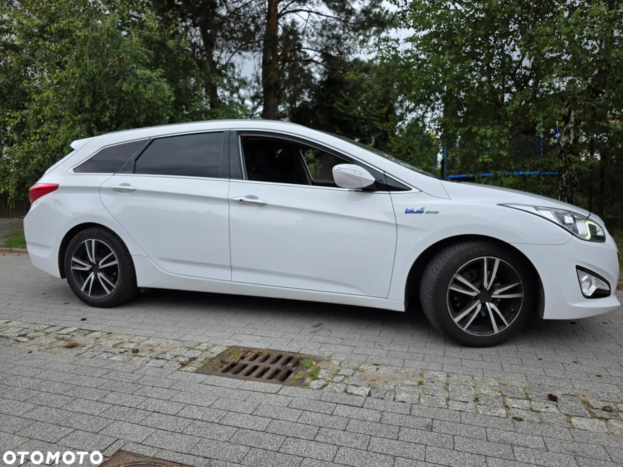 Hyundai i40 Kombi blue 1.7 CRDi Family - 15