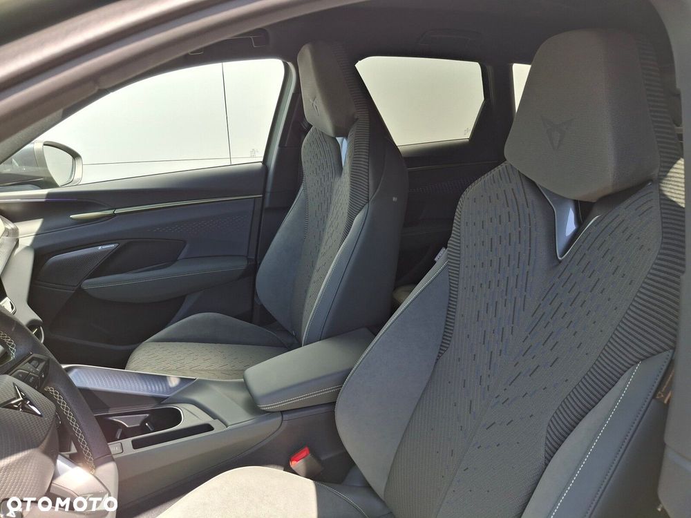 Cupra Terramar 2.0 TSI 4Drive VZ Tribe Edition DSG - 17