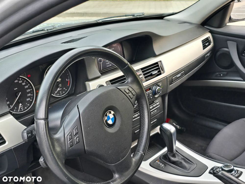 BMW Seria 3 - 14
