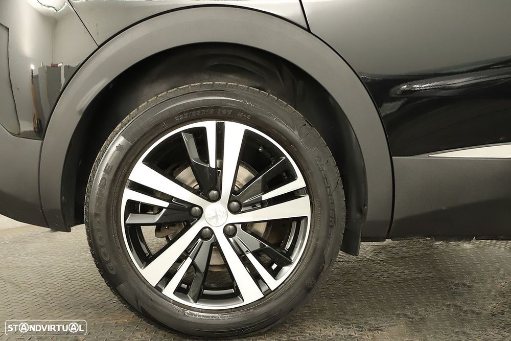 Peugeot 3008 1.2 PureTech GT EAT8 - 5
