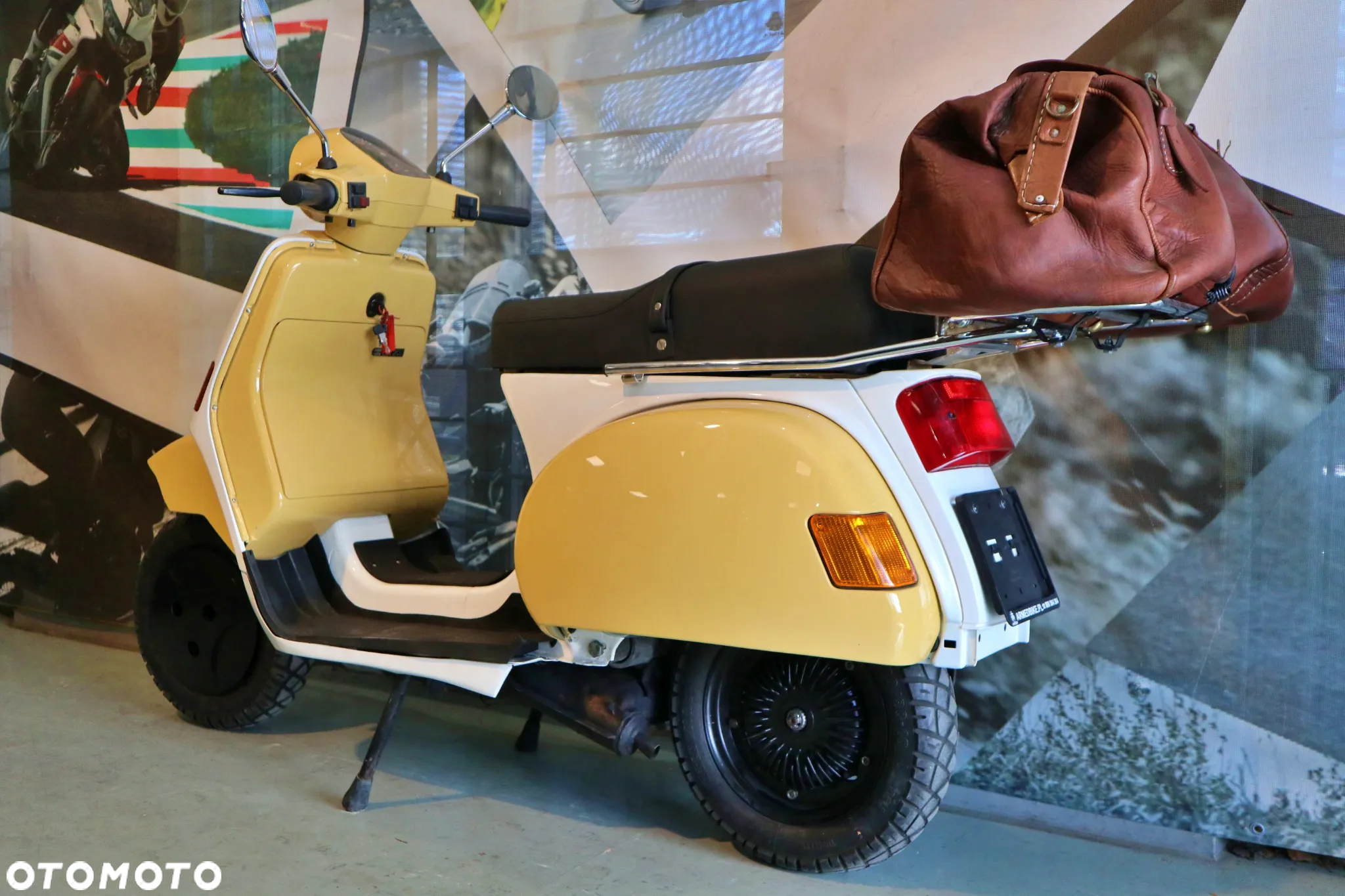 Piaggio Vespa - 5