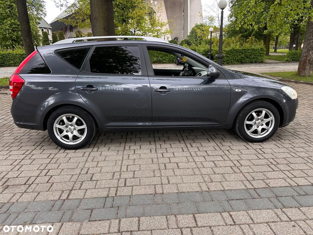 Kia Ceed 1.6 CVVT LX - 30