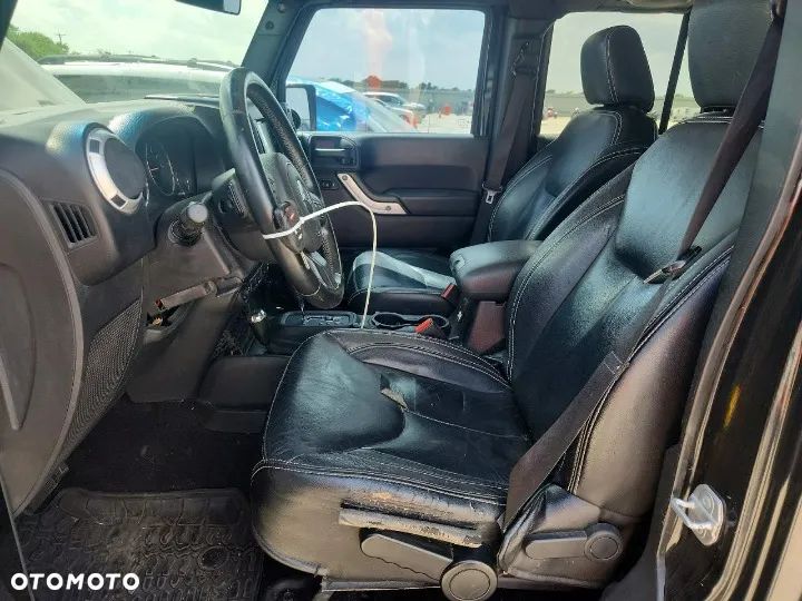 Jeep Wrangler 3.6 Unlim Sahara - 7