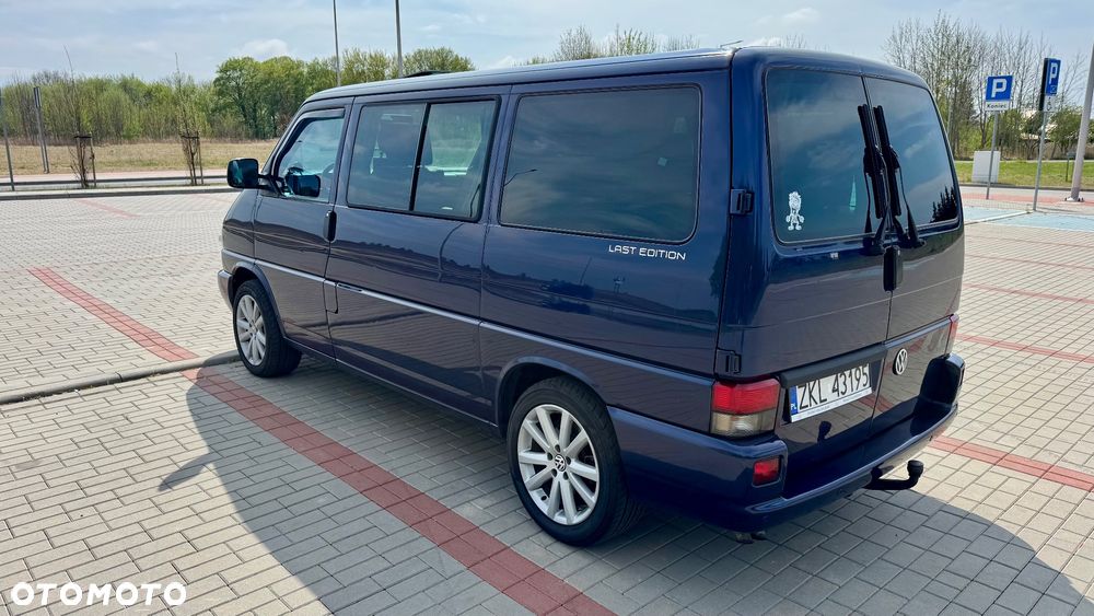 Volkswagen Multivan - 8