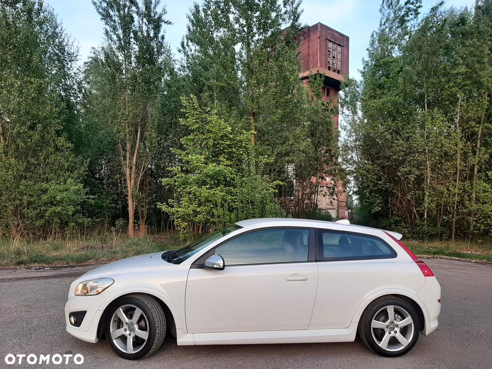Volvo C30 D2 R-Design - 2