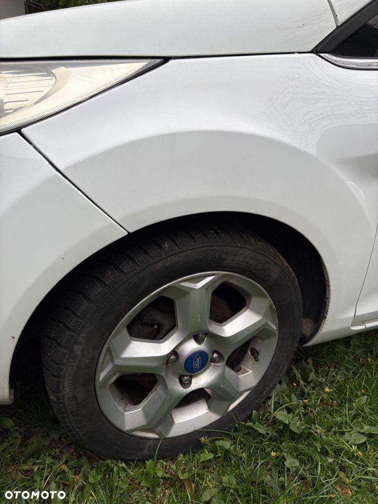 Ford Fiesta - 7