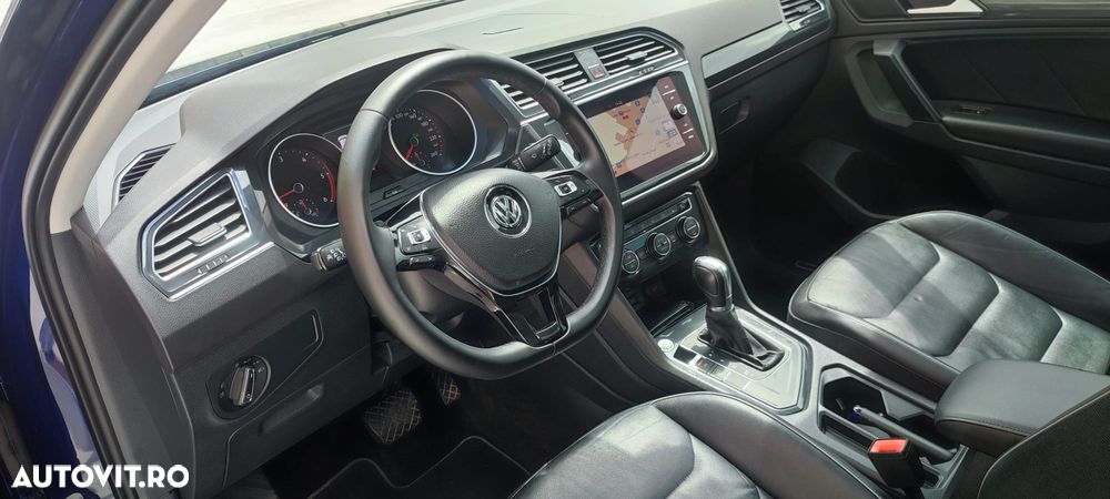Volkswagen Tiguan - 11