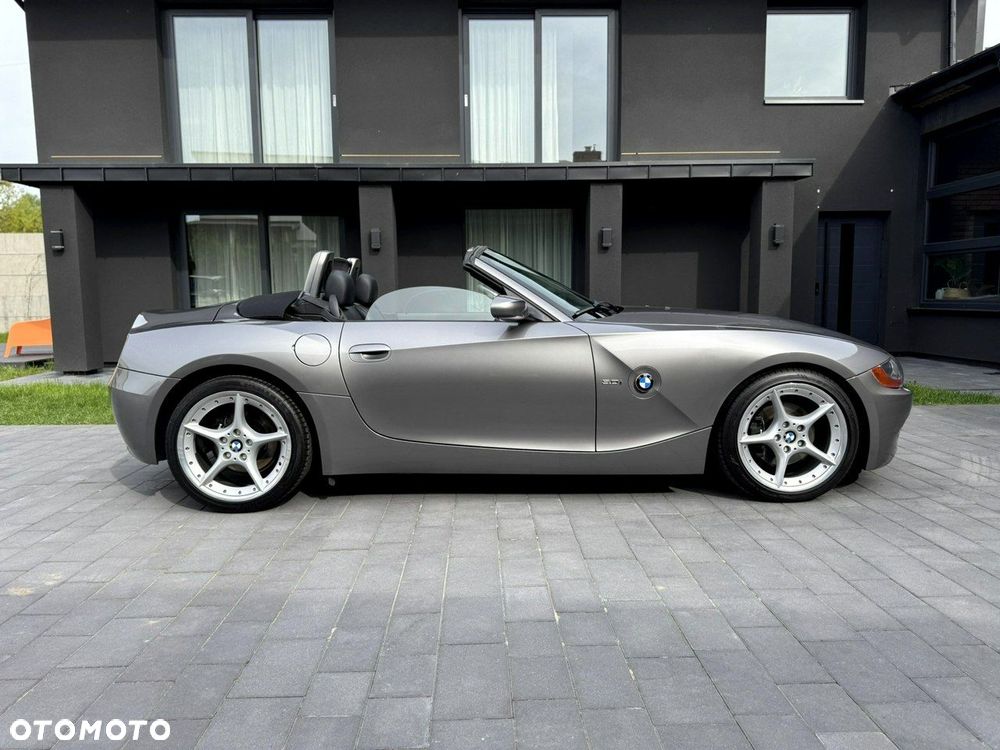 BMW Z4 3.0i - 8