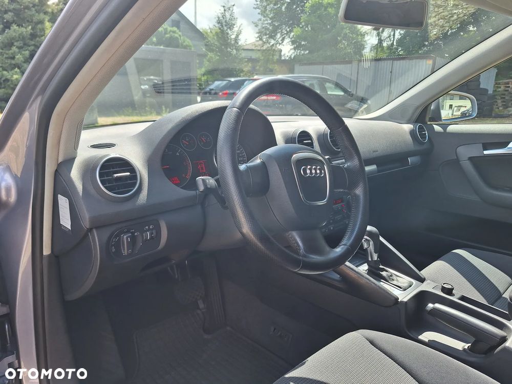 Audi A3 Sportback 2.0 TDI DSG Attraction - 20