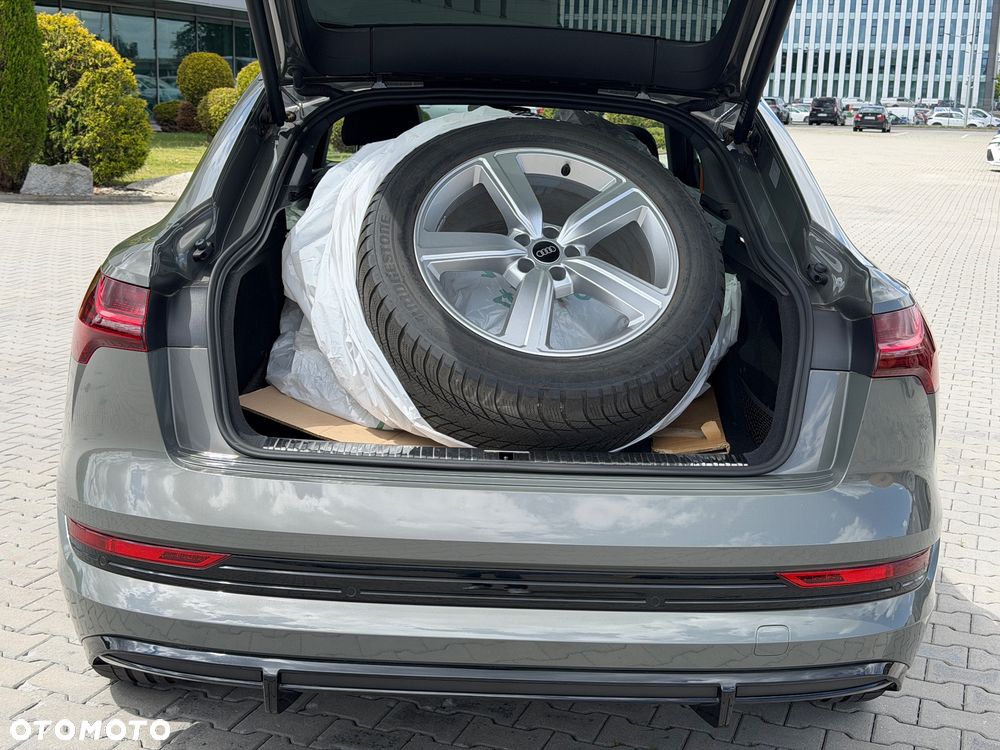 Audi e-tron Sportback 55 quattro S line - 8