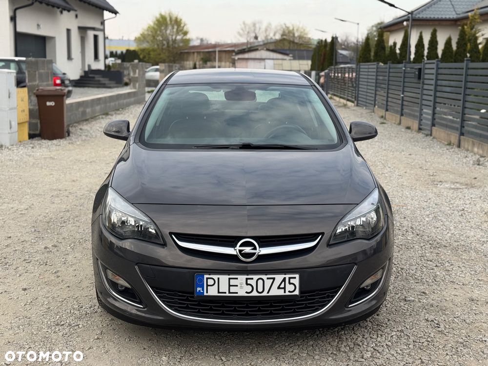 Opel Astra 1.4 T Cosmo - 3