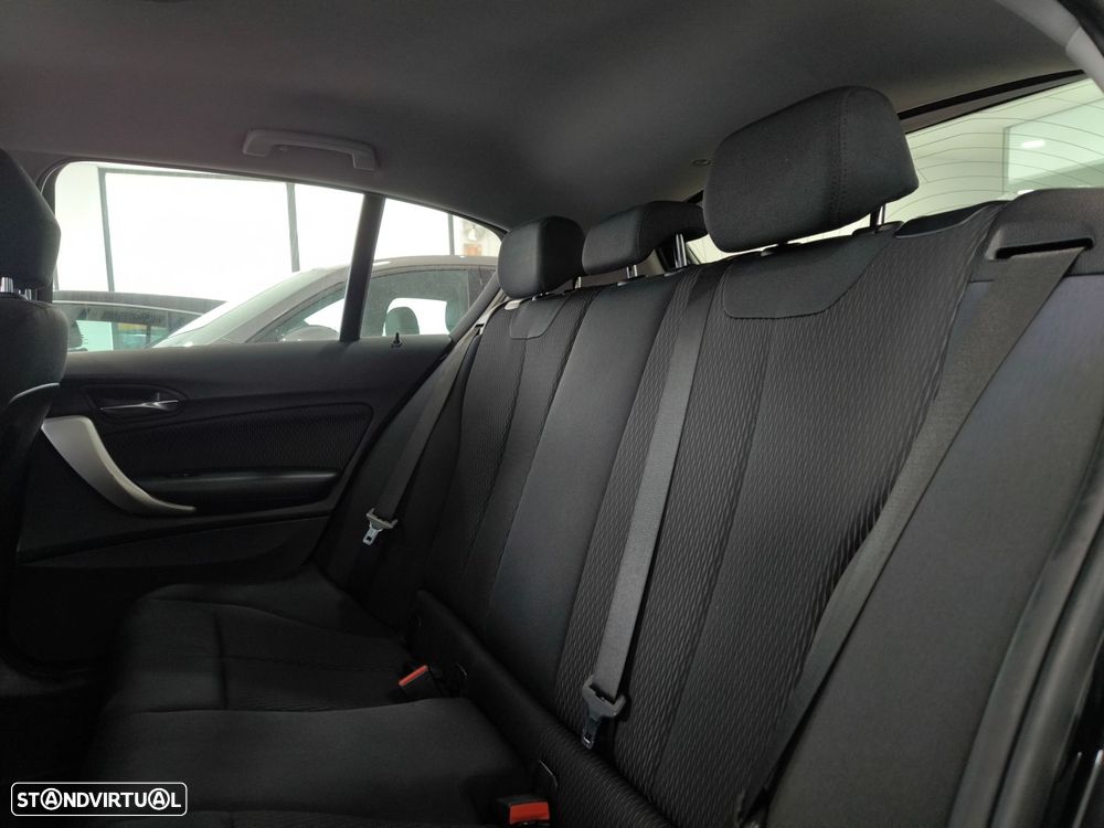 BMW 116 d EfficientDynamics - 11