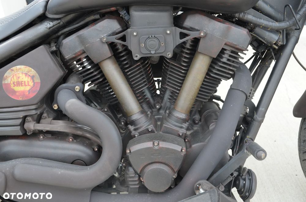 Yamaha Road Star - 17