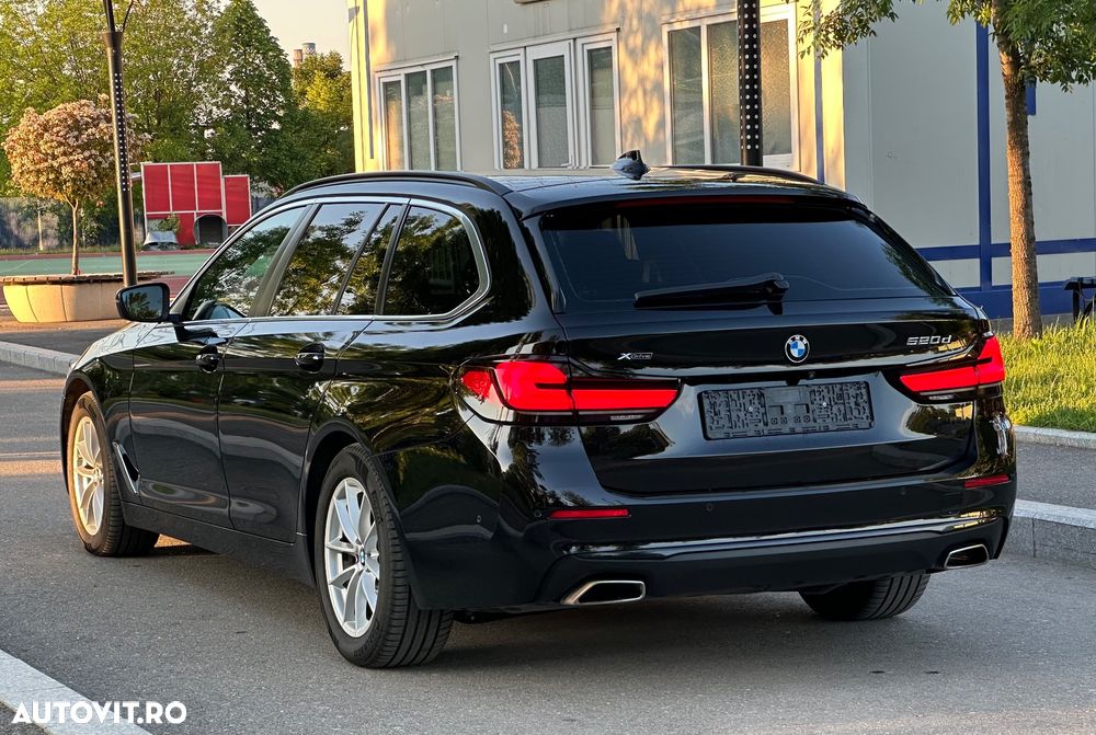 BMW Seria 5 520d xDrive AT MHEV - 8