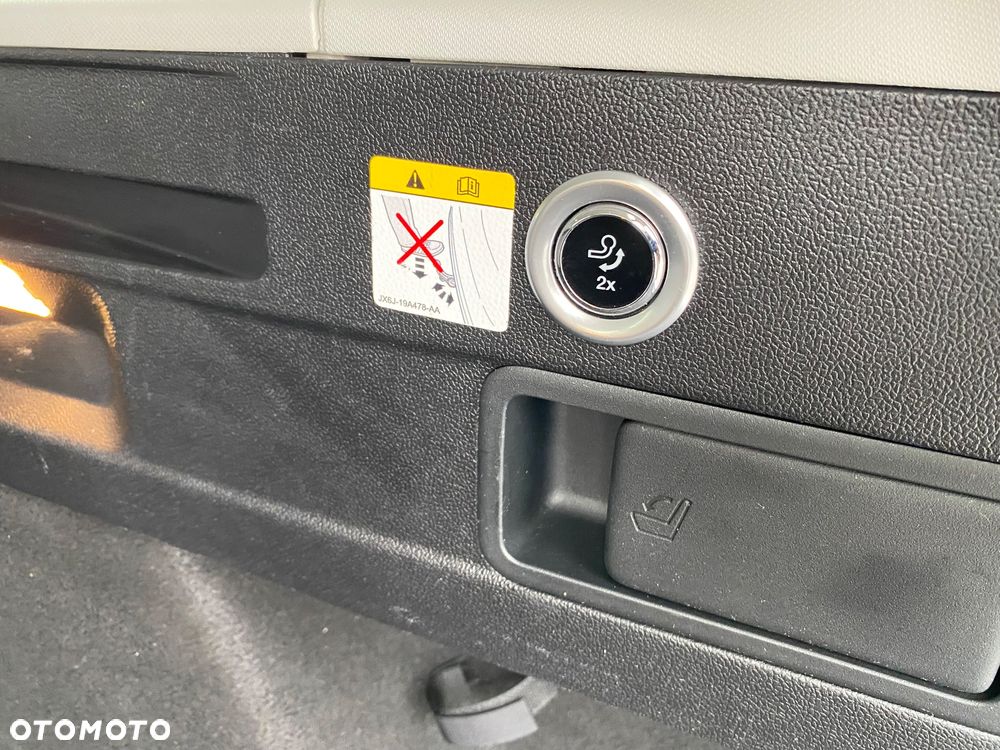 Ford Focus 1.5 EcoBlue Active Business - 7