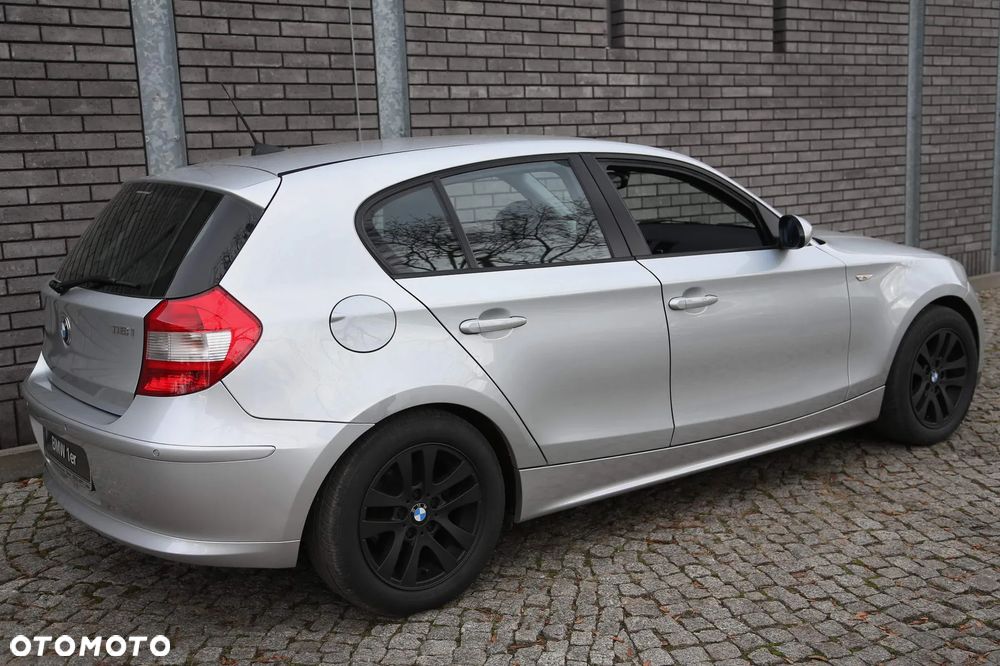 BMW Seria 1 118i - 7
