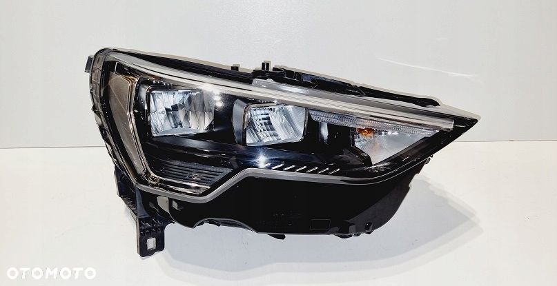 REFLEKTOR PRAWY FULL LED AUDI Q3 83A941012 EUROPA - 1