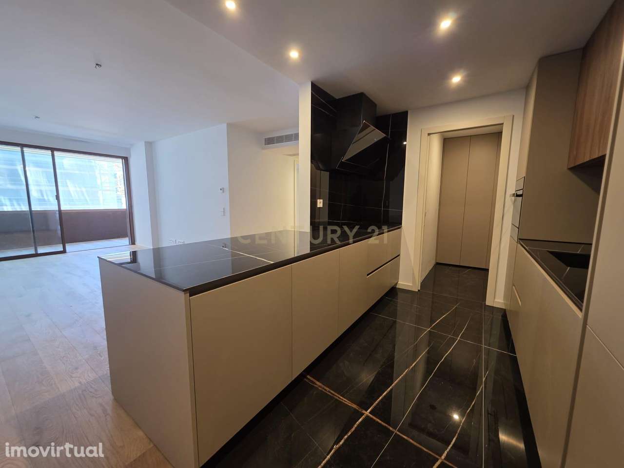 Apartamento Luxuoso T2  Empreendimento Douro Nobilis I,  em Vila Nova - Grande imagem: 2/19