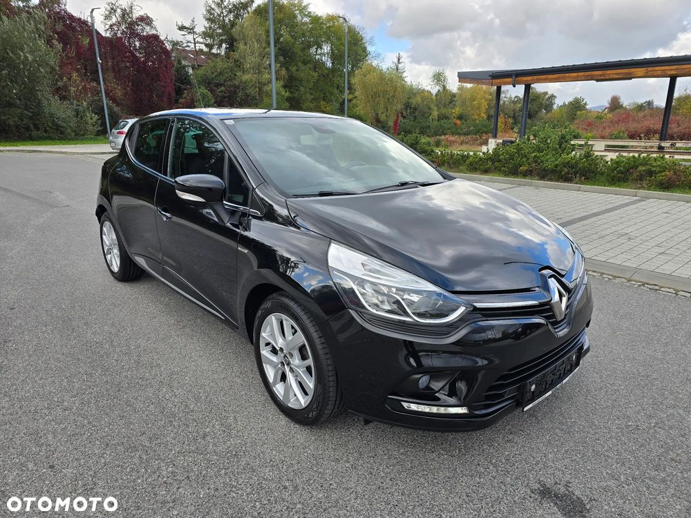 Renault Clio - 30