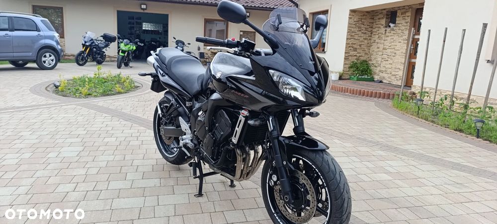 Yamaha FZ6 - 6