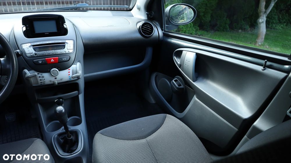 Toyota Aygo - 11