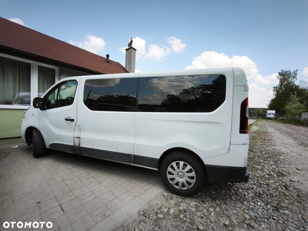 Renault Trafic - 2