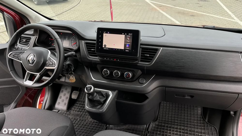 Renault Trafic - 10