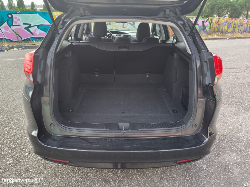 Honda Civic Tourer 1.6 i-DTEC Executive Navi - 22