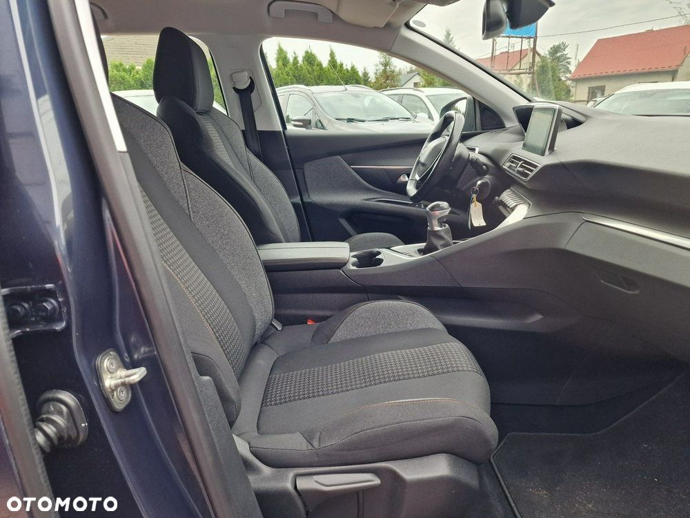 Peugeot 5008 1.5 BlueHDi Allure S&S - 24