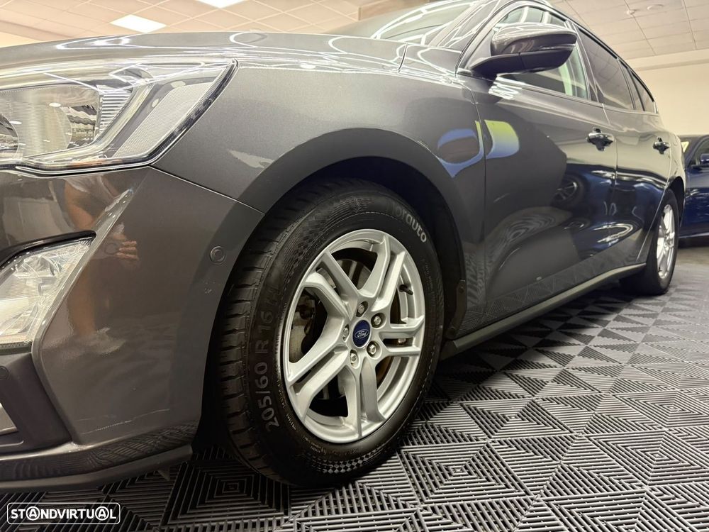 Ford Focus SW 1.0 EcoBoost Titanium Aut. - 12