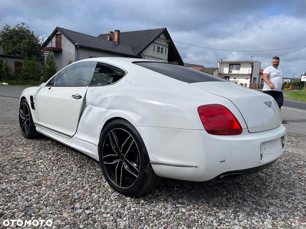 Bentley Continental GT - 33