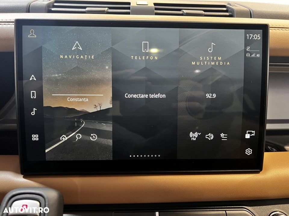 Land Rover Defender - 15