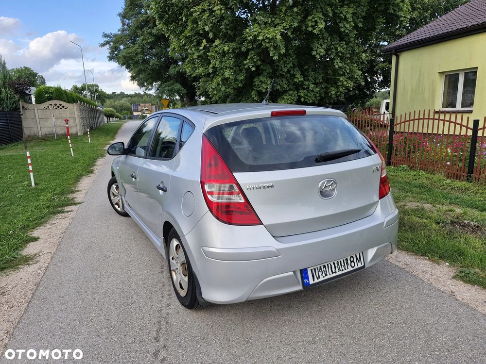 Hyundai i30 1.4 Base - 4