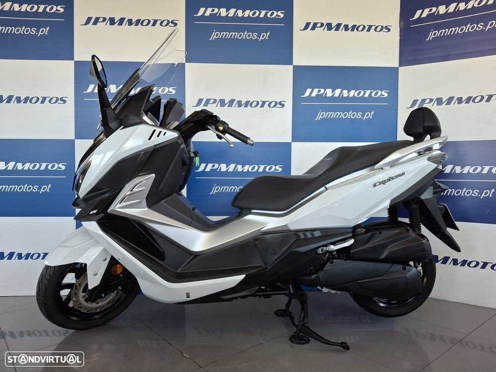 Sym Cruisym 125 ABS ( carta de carro )