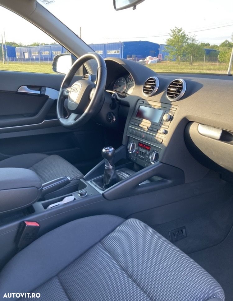 Audi A3 2.0 TDI DPF Ambition - 5