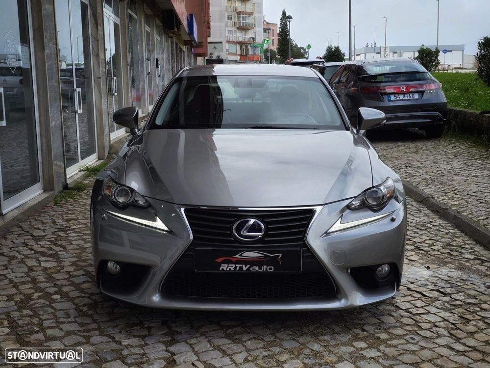 Lexus IS 300H Executive+ - 13