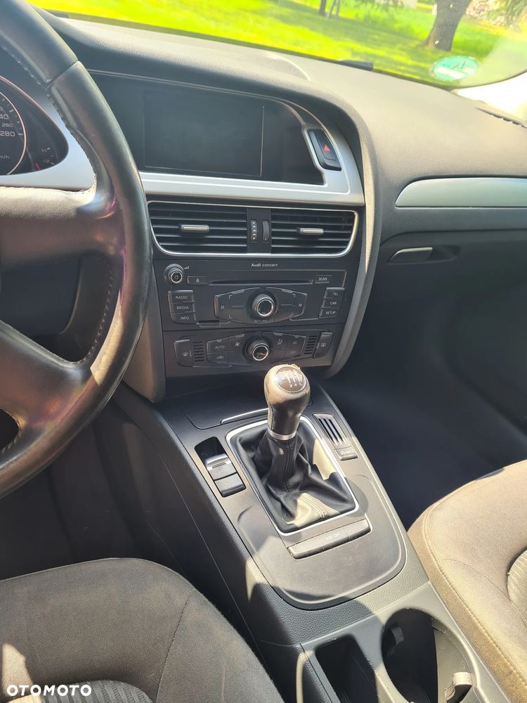Audi A4 Avant - 6
