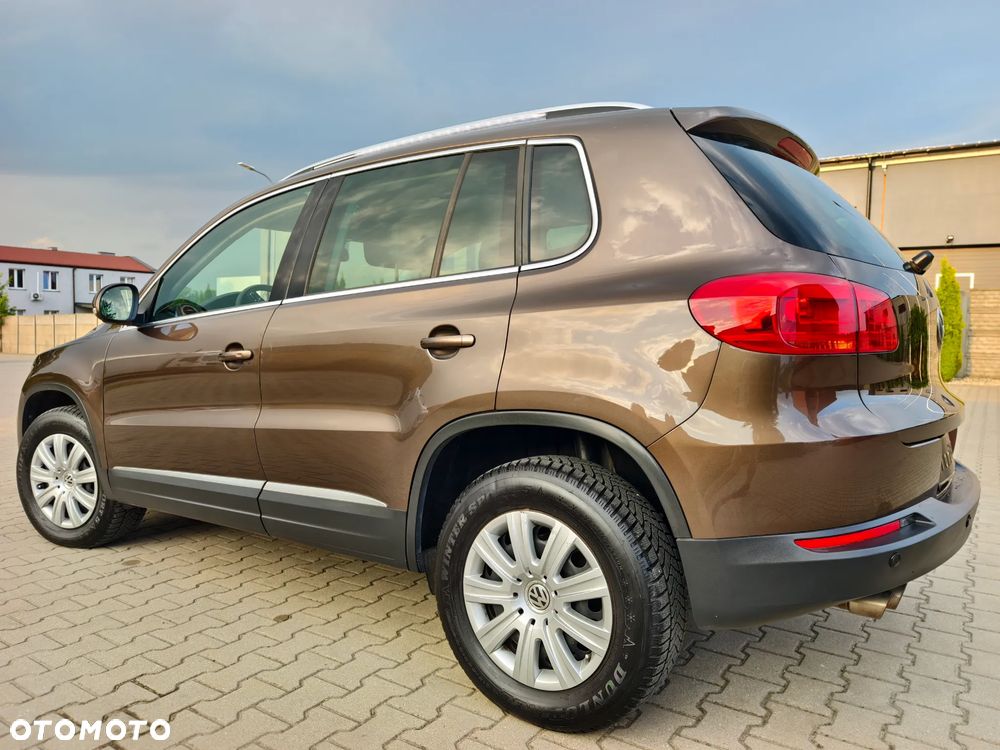 Volkswagen Tiguan 2.0 TDI SCR 4MOTION BlueMotion Technology DSG Sport & Style - 34