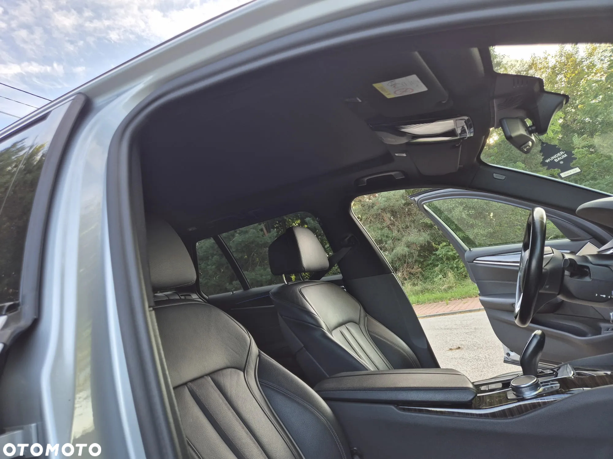 BMW Seria 5 520d xDrive Luxury Line - 22
