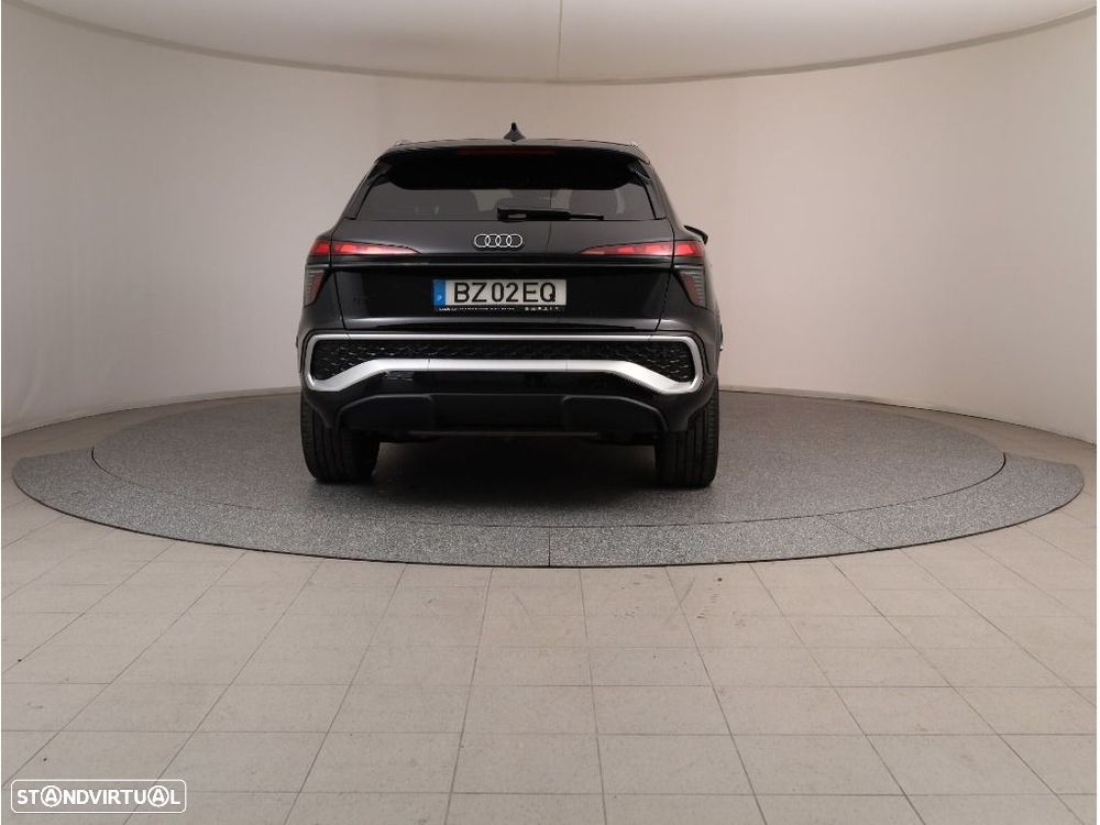 Audi Q3 - 10