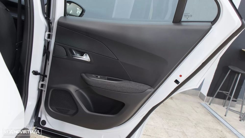 Peugeot 2008 1.2 PureTech Style - 10