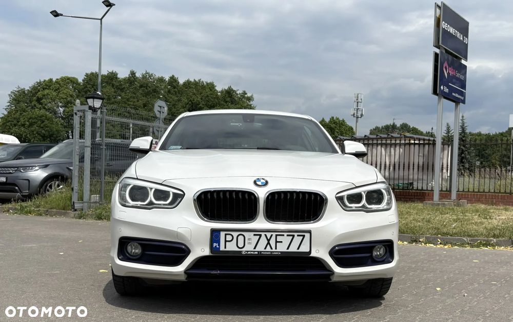 BMW Seria 1 118i Sport Line - 2