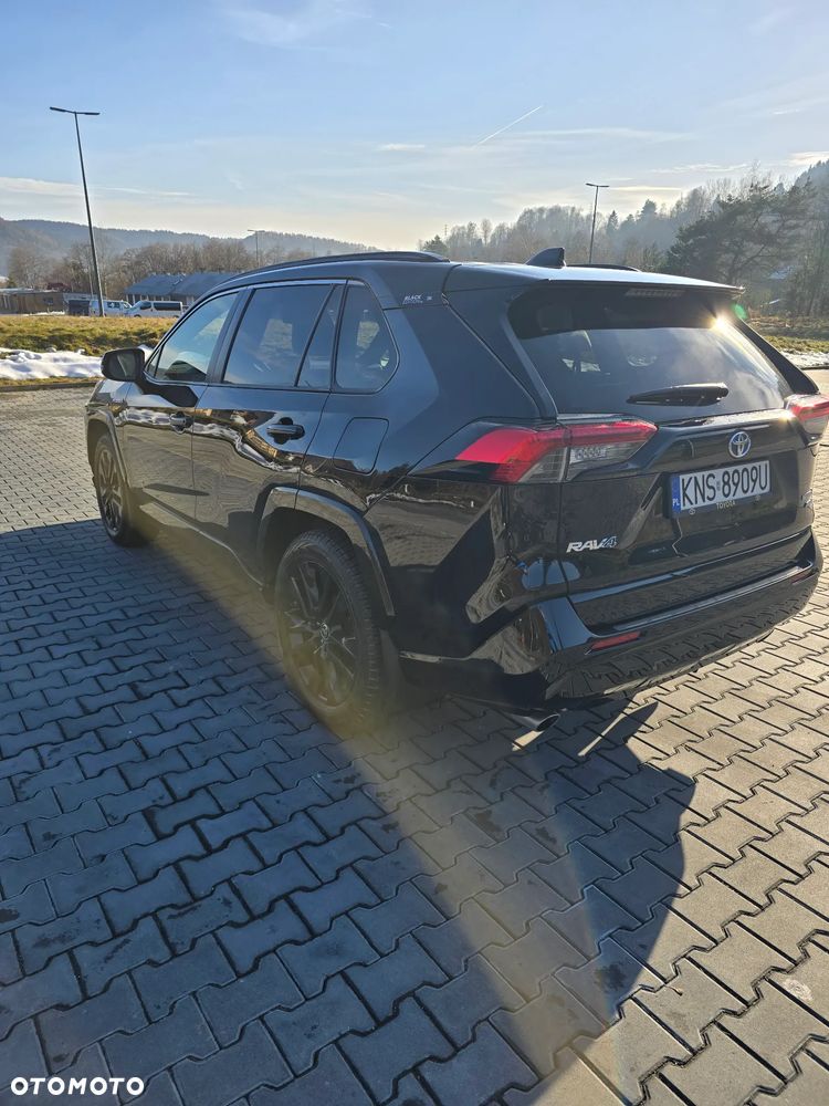 Toyota RAV4 - 7
