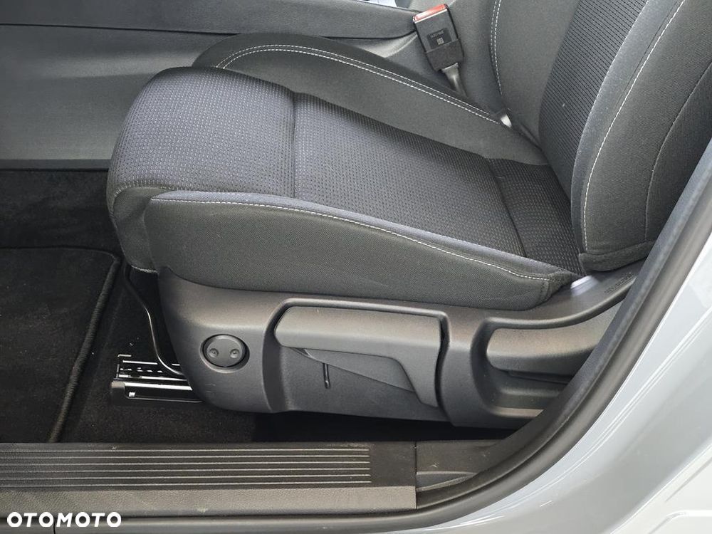 Nissan Qashqai 1.3 DIG-T MHEV Acenta Xtronic - 11